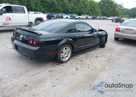 2007 Ford Mustang Gt Deluxe/Gt Premium из США, поврежденный, VIN 1ZVFT82H275207051